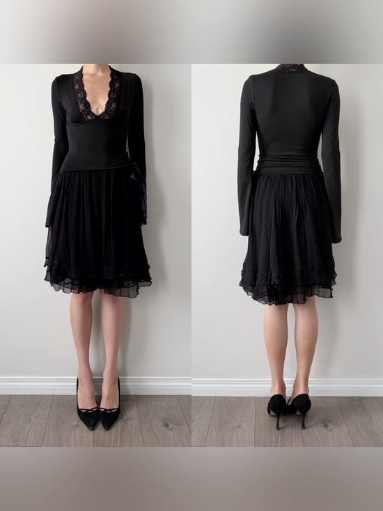 Dresses & Skirts - Vintage goth black 100% silk chiffon midi skirt